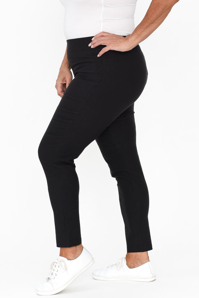 alt text|model:Pilita image 9