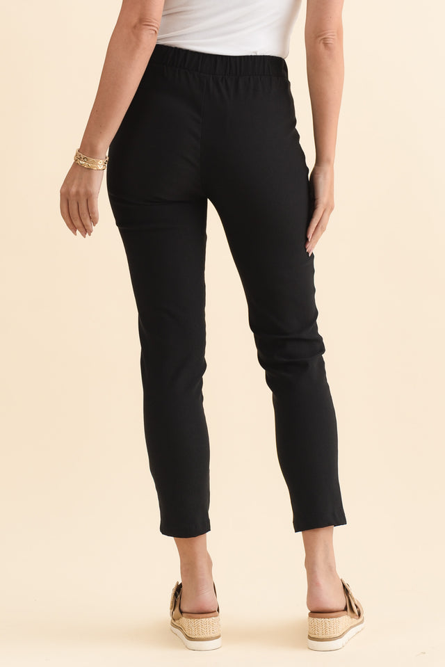 alt text|model:MJ image 5