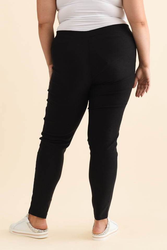 alt text|model:Gabby image 15