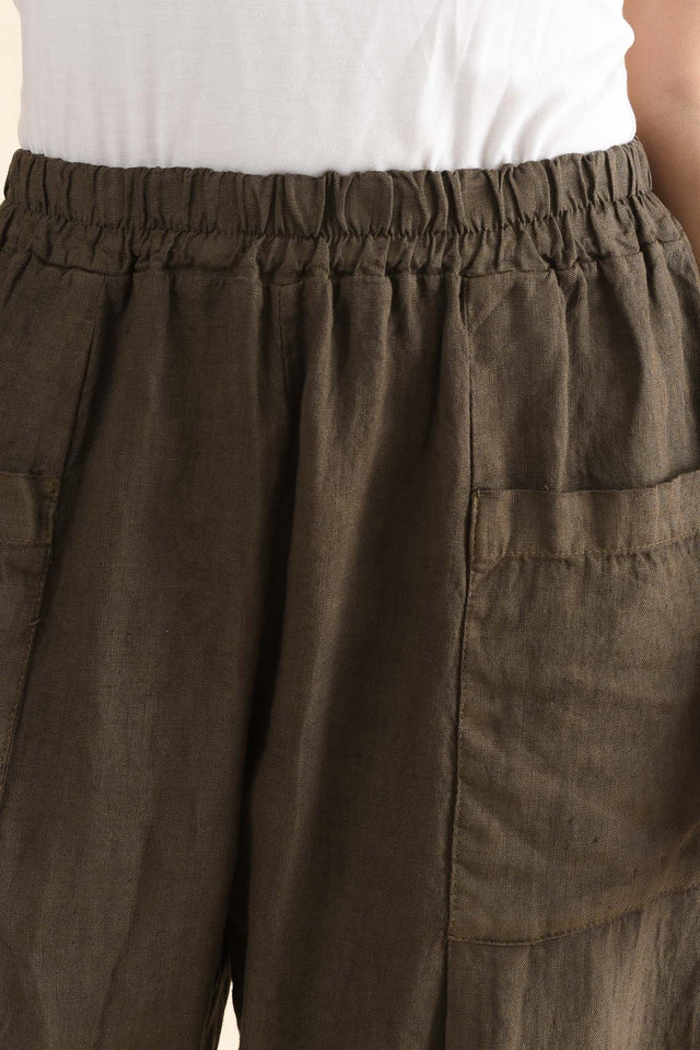 Ona Khaki Linen Barrel Pants,Detail,Brunette model,alt text|model:MJ image 5