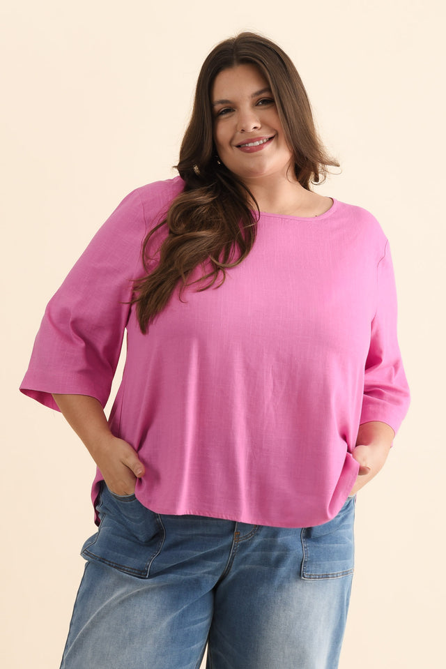 Ophelia Pink Scoop Neck Top,Brunette model,alt text|model:Gabby image 9