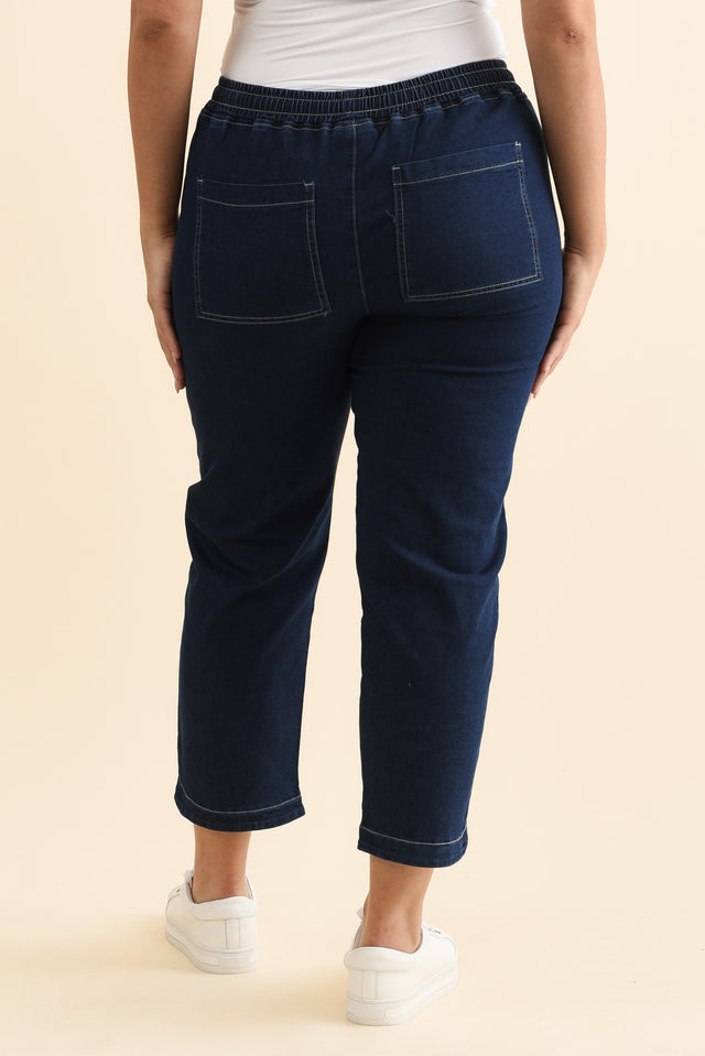 Orbe Indigo Denim Drawstring Jeans,Brunette model,alt text|model:Emilia image 11
