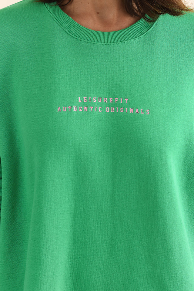 Origin Green Cotton Crewneck Sweatshirt,Detail,Brunette model,alt text|model:Cara image 5