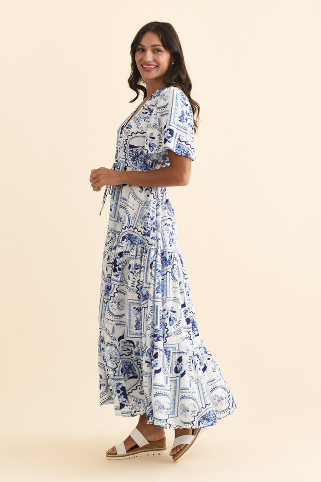 alt text|model:Brontie image 4