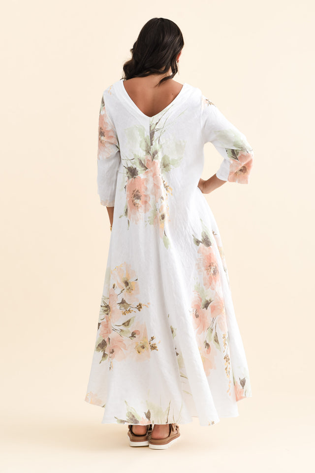 alt text|model:Brontie image 5