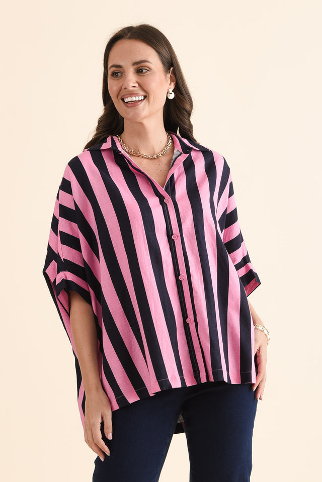 Palermo Navy Stripe Linen Blend Shirt,Front,Brunette model,alt text|model:MJ