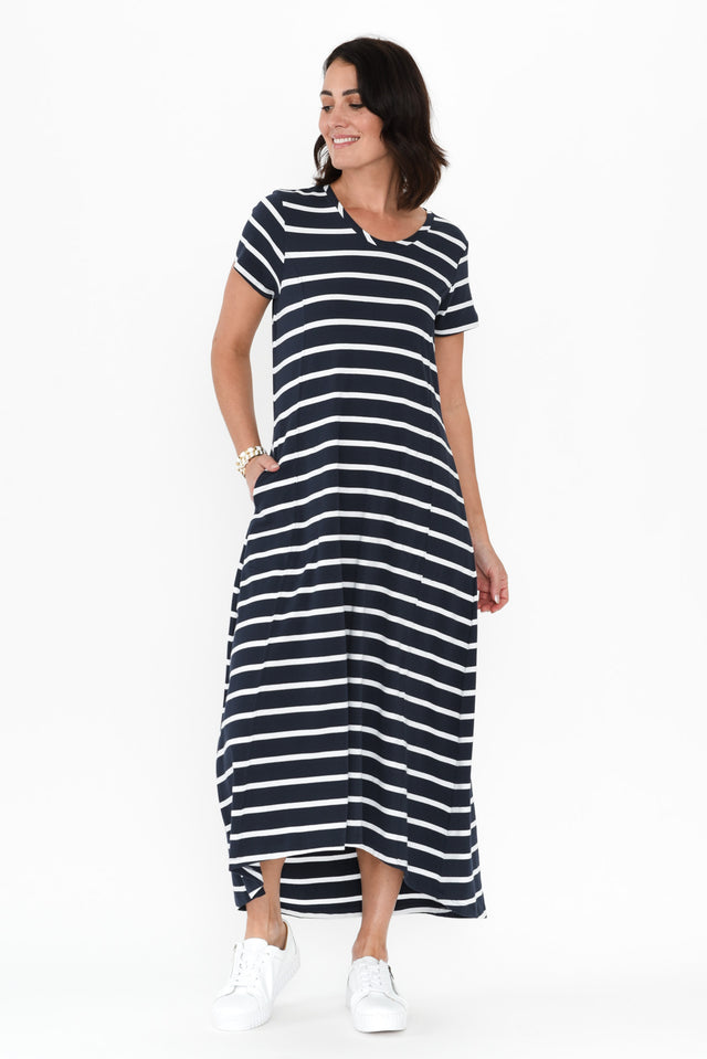 alt text|model:adele image 7