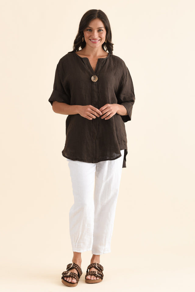 Payton Chocolate Linen Button Top,Full Body,Brunette model,alt text|model:Brontie image 2