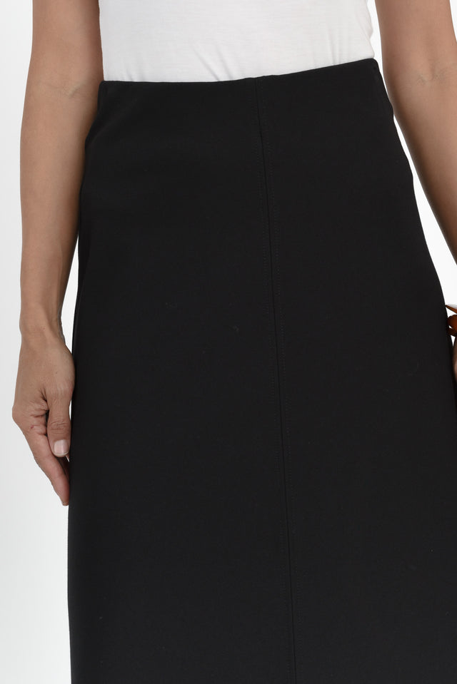 alt text|model:Cara image 6