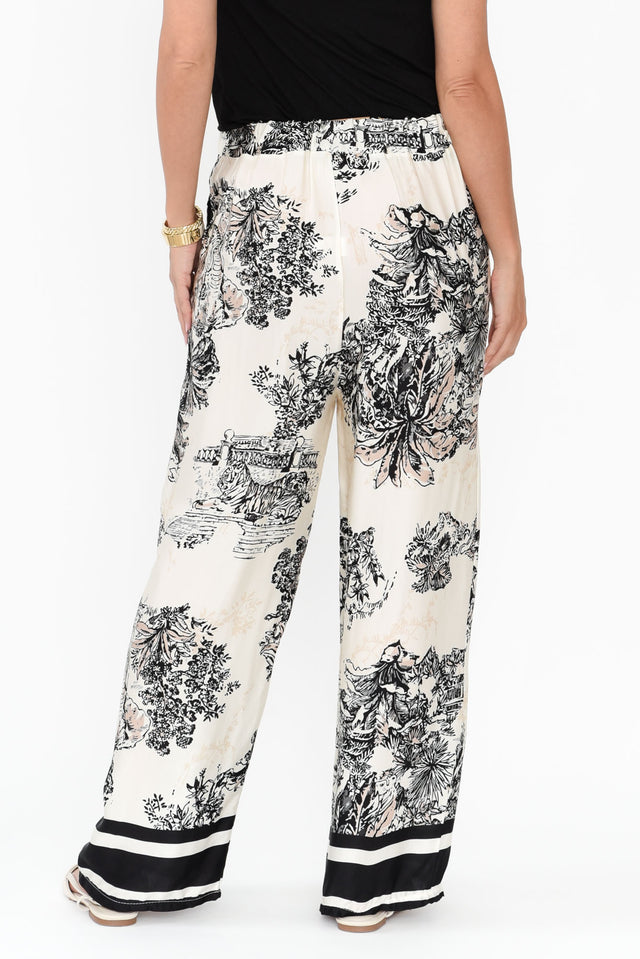 alt text|model:MJ image 5