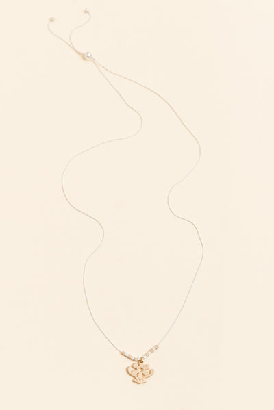 Petrina Gold Daisy Pendant Necklace