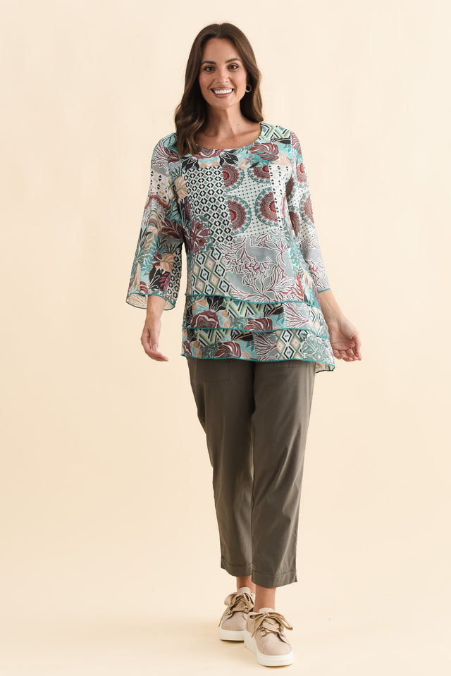 alt text|model:MJ image 7