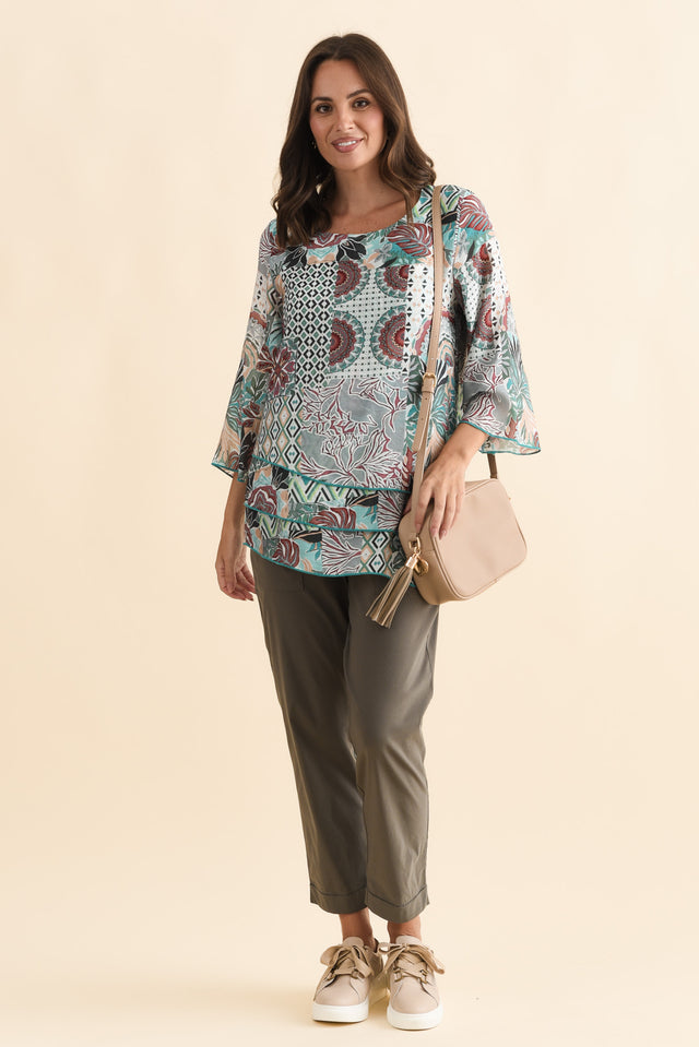 alt text|model:MJ image 3