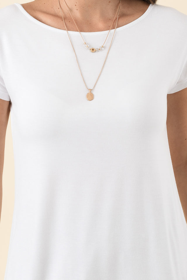 Pia White Bamboo Boatneck Tee,Brunette model,alt text|model:MJ image 6
