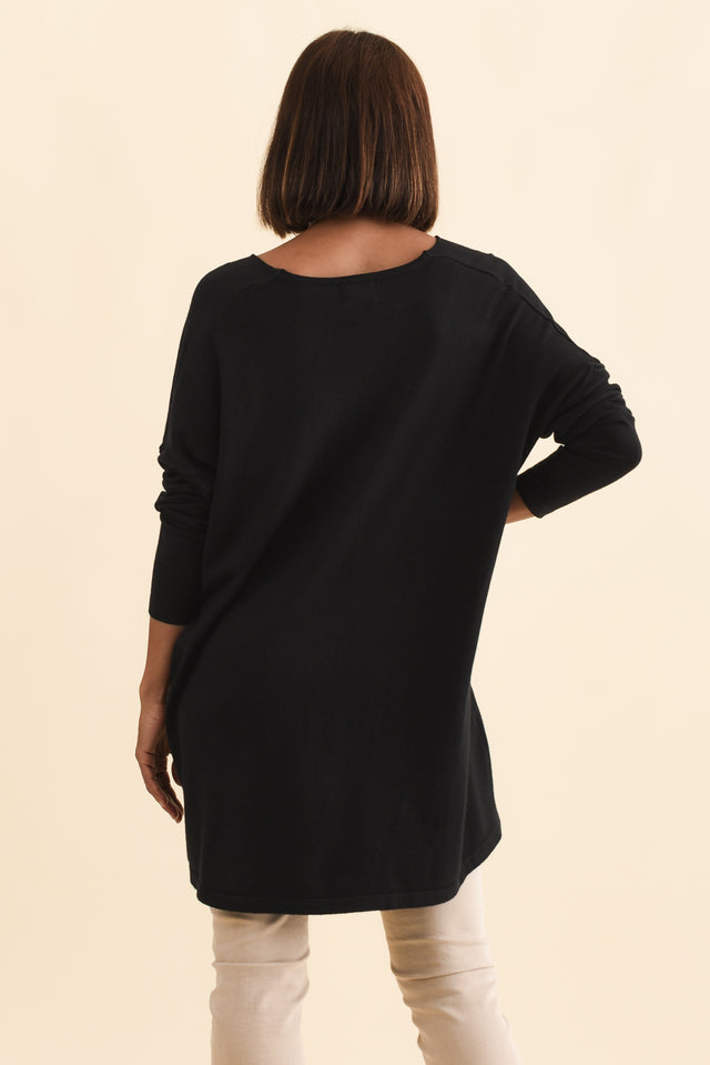 Piper Black V Neck Knit Jumper,Brunette model,alt text|model:Cara image 6