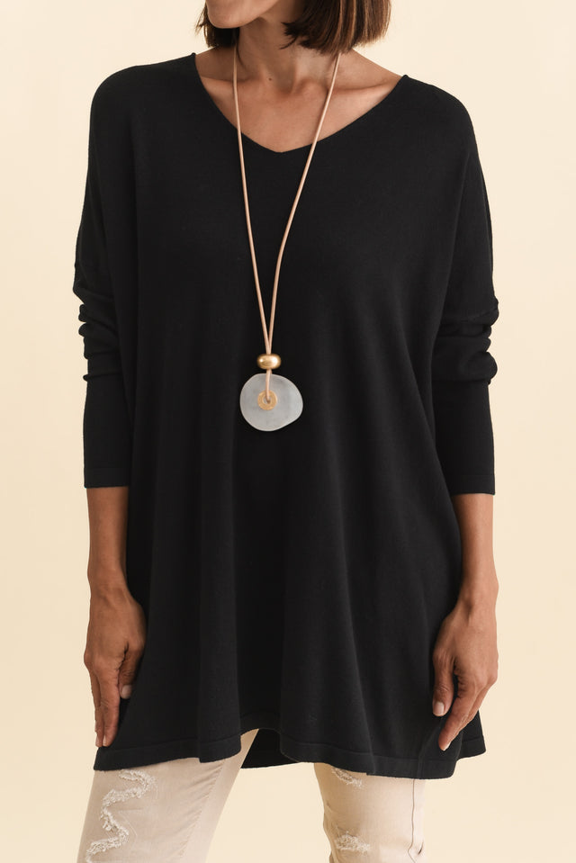 Piper Black V Neck Knit Jumper,Brunette model,alt text|model:Cara image 7
