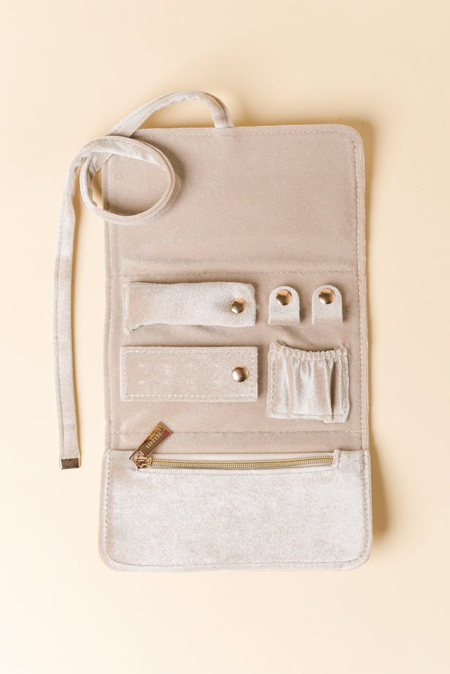 Pisa Beige Velvet Jewellery Wallet