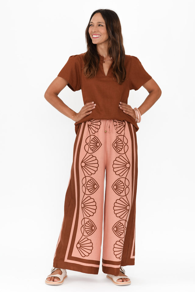 Aphrodite Chocolate Seashell Linen Pants,Brunette model,alt text|model:Cara image 7