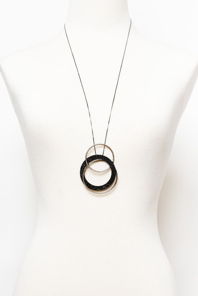 Pronto Black Circle Pendant Necklace image 2