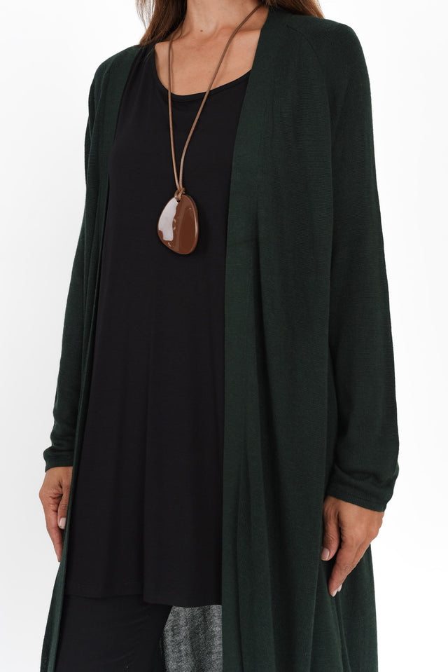 alt text|model:Cara image 7