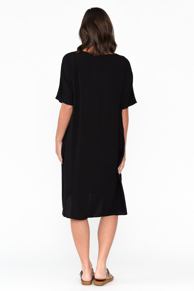 Quinn Black Kaftan