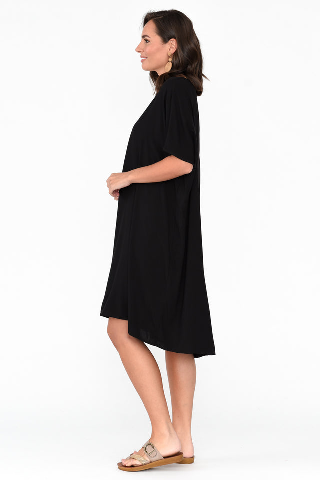 Quinn Black Kaftan
