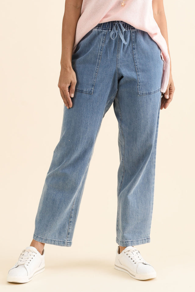 Quinn Blue Cotton Jogger Pants,brunette model,Front of Outfit,alt text|model:Cara