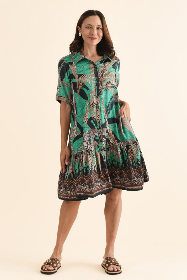 Randall Green Palm Pocket Dress,Front,Brunette model,alt text|model:Cara image 1