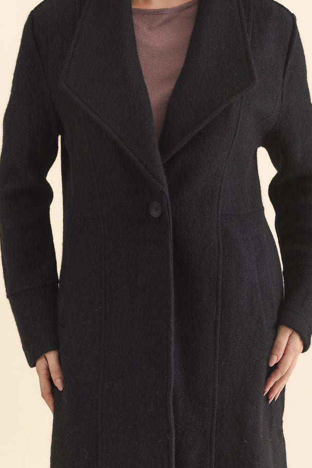 Raquel Black Wool Coat,Brunette model,alt text|model:MJ image 6