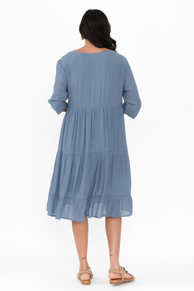 alt text|model:Brontie image 5