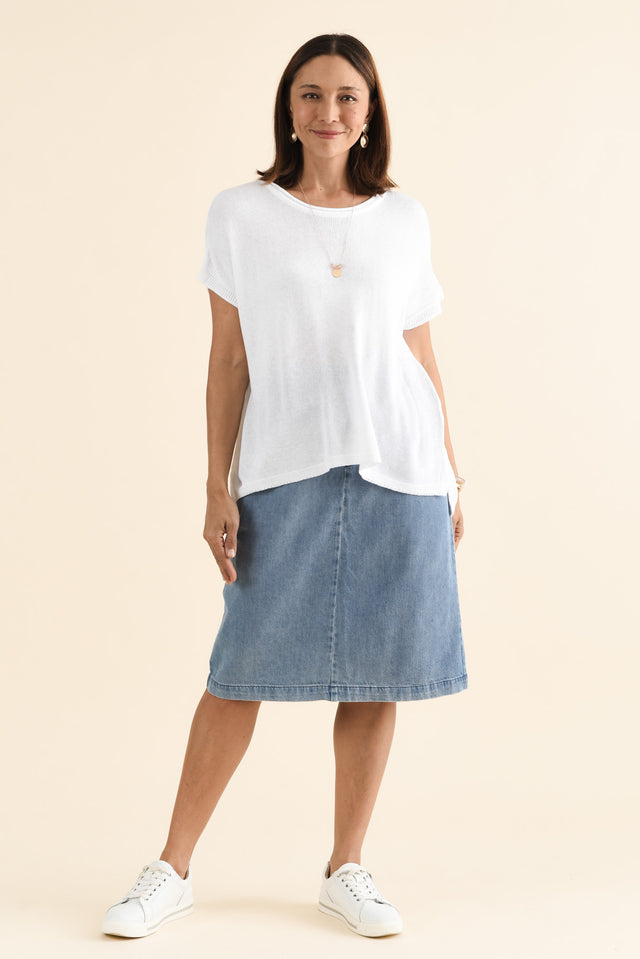 Rawlins White Cotton Knit Top,brunette model,Full Outfit,alt text|model:Cara image 2