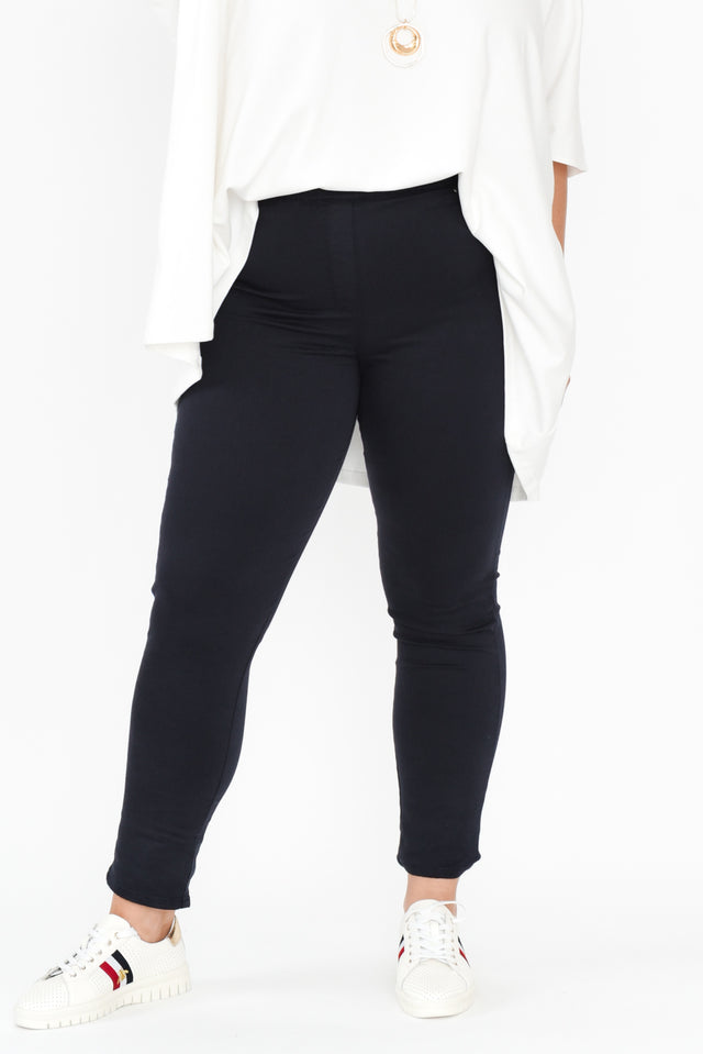 plus-size,curve-basics,curve-bottoms,plus-size-pants,plus-size-basic-bottoms,plus-size-winter-clothing,plus-size-work-edit,alt text|model:Gabby image 9