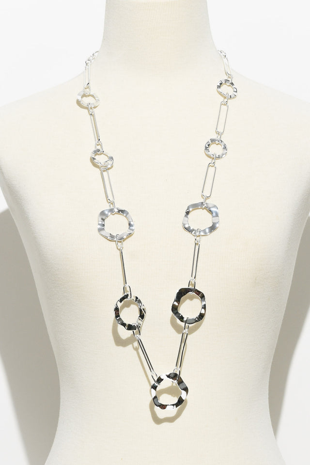 Remi Silver Ring Link Necklace