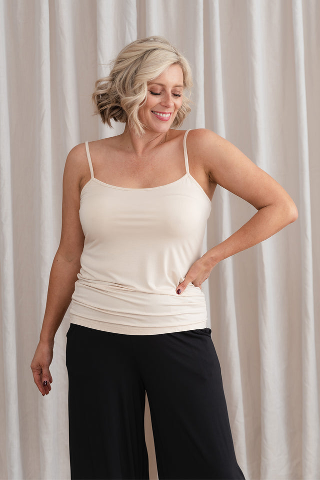 alt text|model:Cara image 2