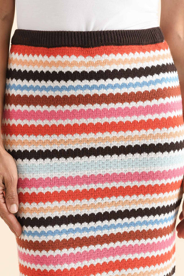 Retro Multi Stripe Cotton Knit Skirt,Detail,Brunette model,alt text|model:Cara image 5