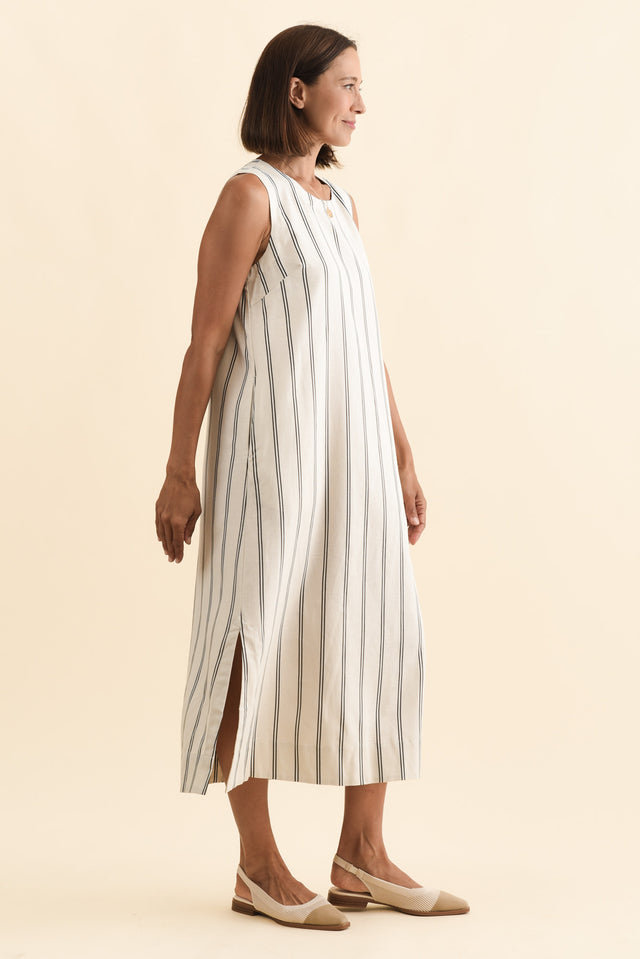 Riley Cream Stripe Linen Blend Dress,Brunette model,alt text|model:Cara image 4