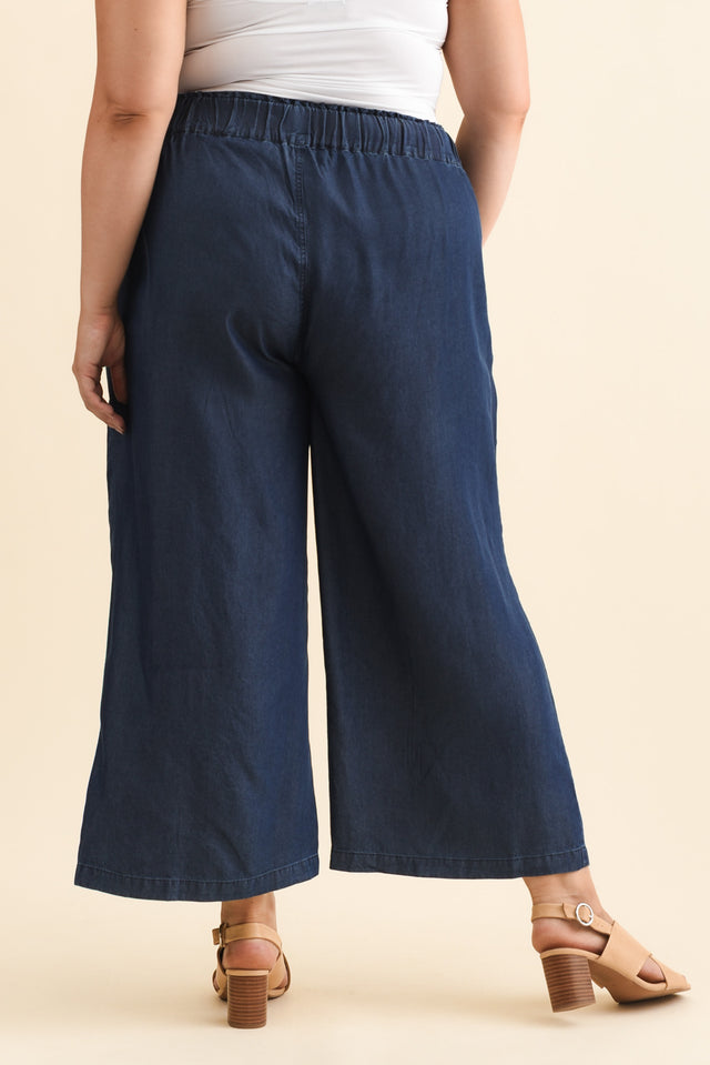 alt text|model:Gabby image 11