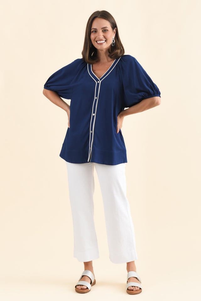 alt text|model:MJ image 7