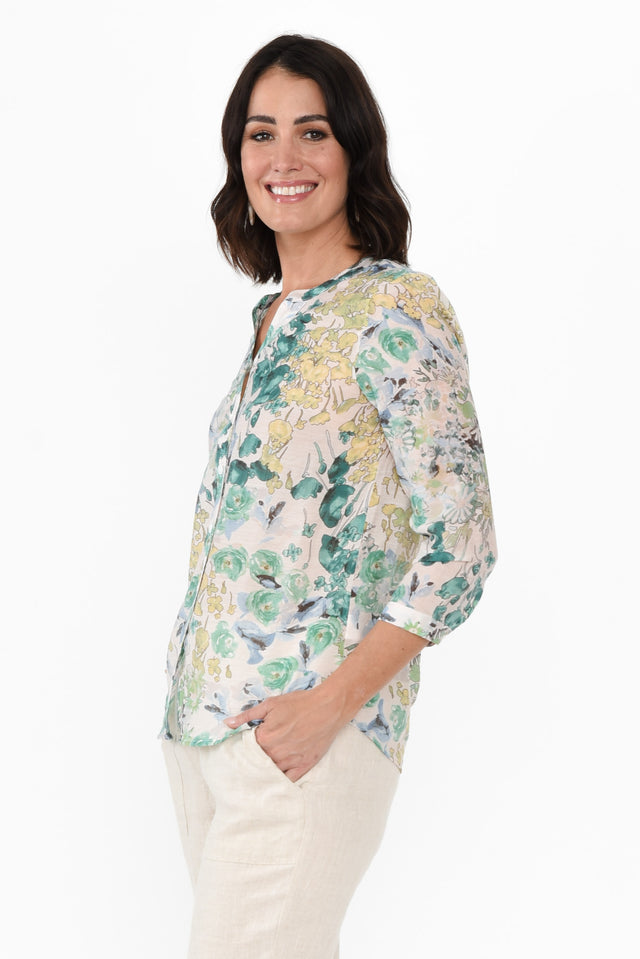 alt text|model:adele image 3