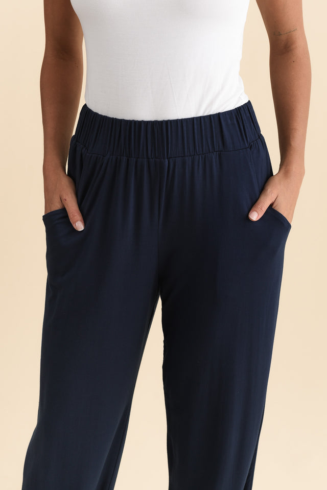 Rosella Navy Bamboo Pants,Brunette model,alt text|model:Brontie image 7