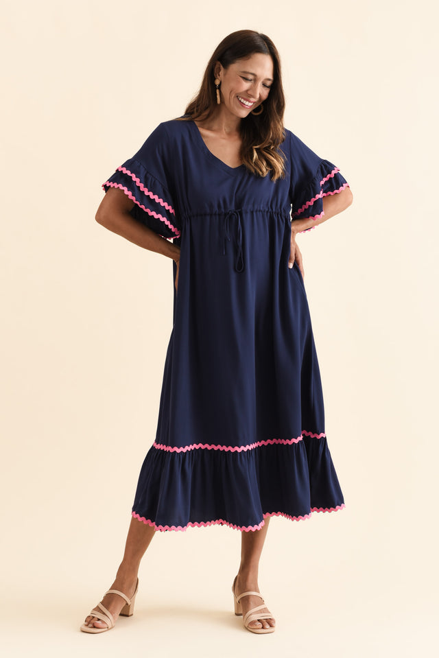 alt text|model:Cara image 3