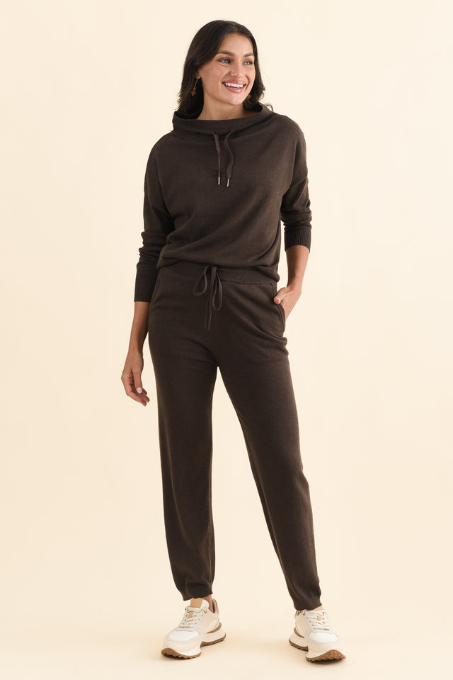 Rowan Chocolate Cotton Cashmere Knit Jumper,Brunette model,alt text|model:Brontie image 7