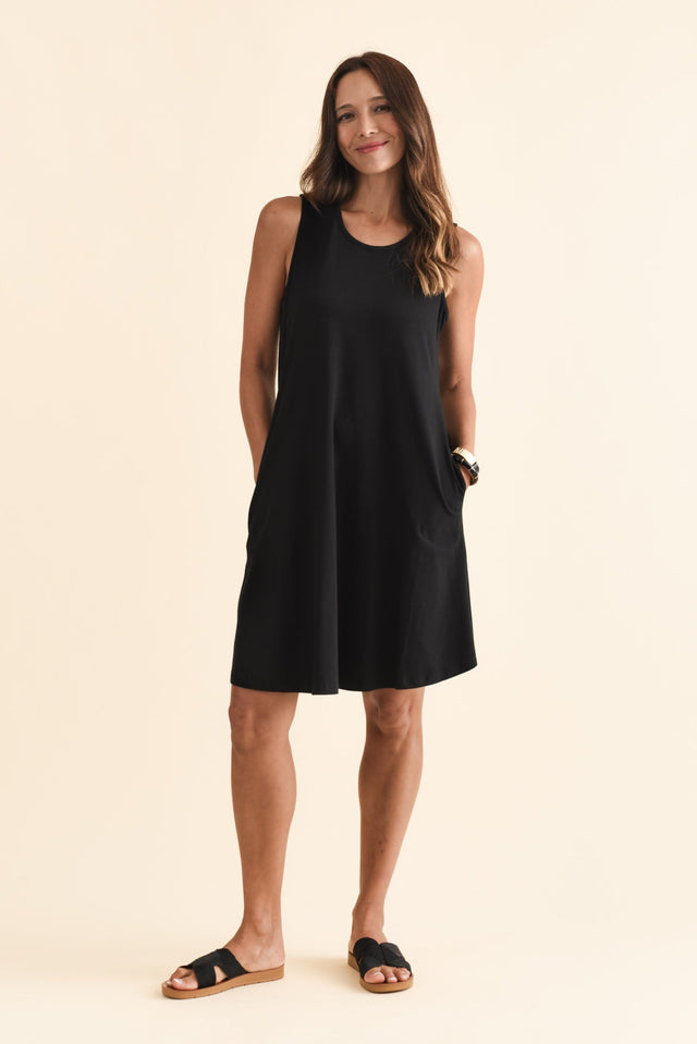 Roxanne Black Swing Dress,Brunette model,alt text|model:Cara