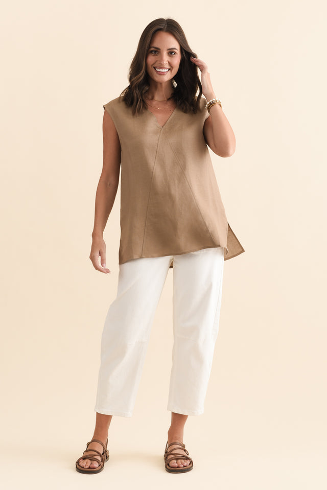 alt text|model:MJ image 6