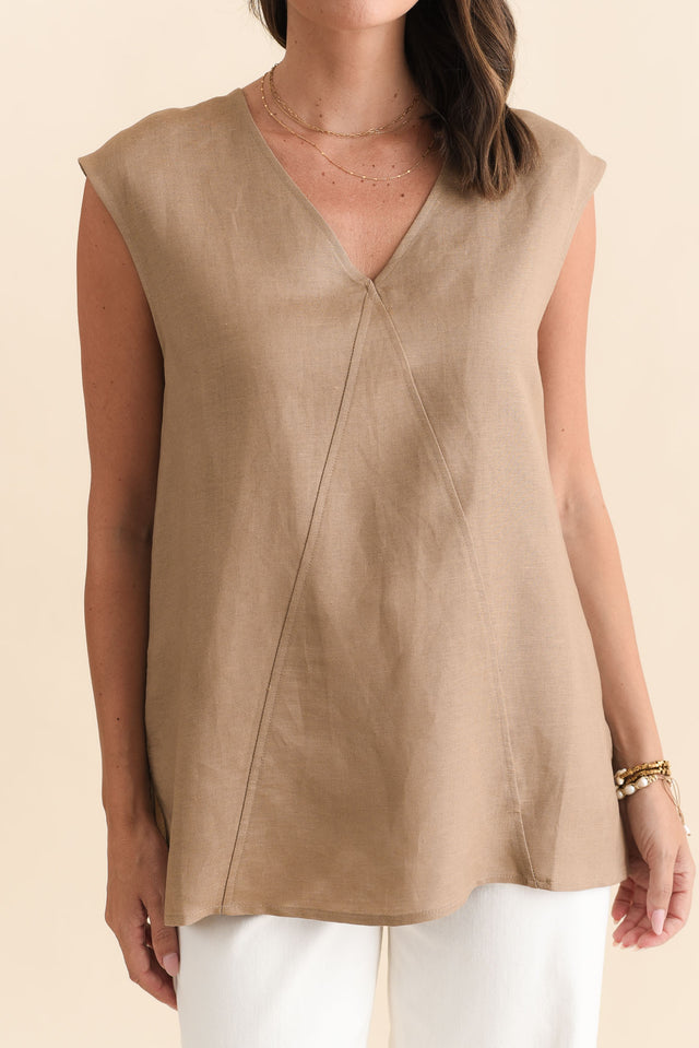 Roxie Mocha Linen Blend V Neck Tank,Brunette model,alt text|model:MJ image 6