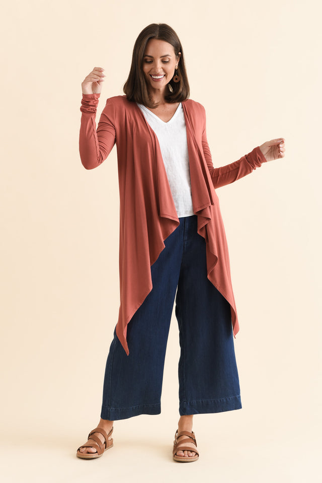 alt text|model:MJ image 7