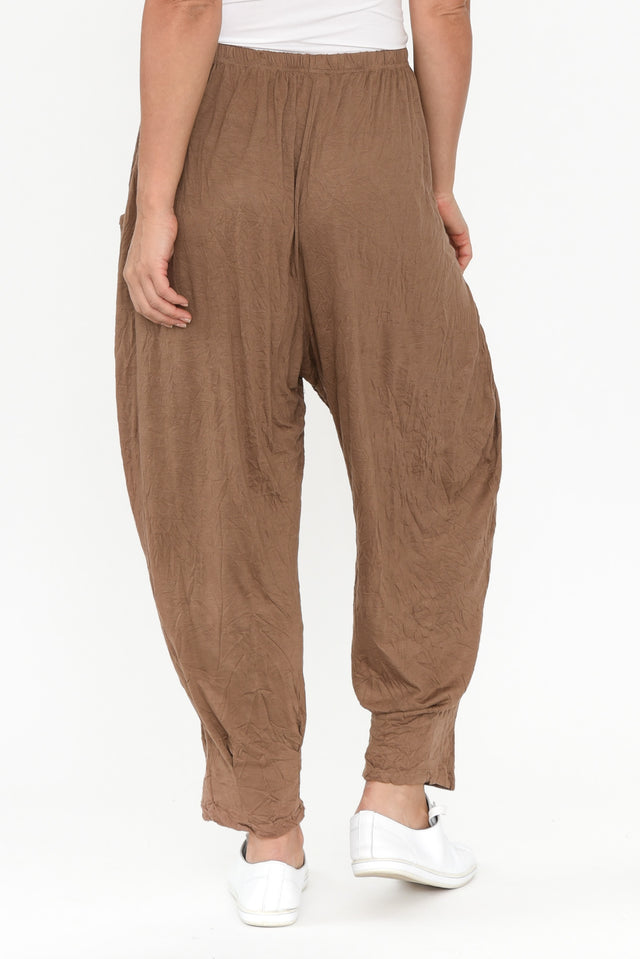 Rylee Brown Crinkle Cotton Pants