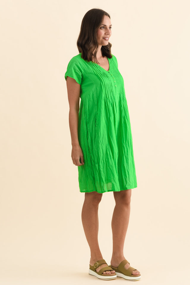 alt text|model:MJ image 3