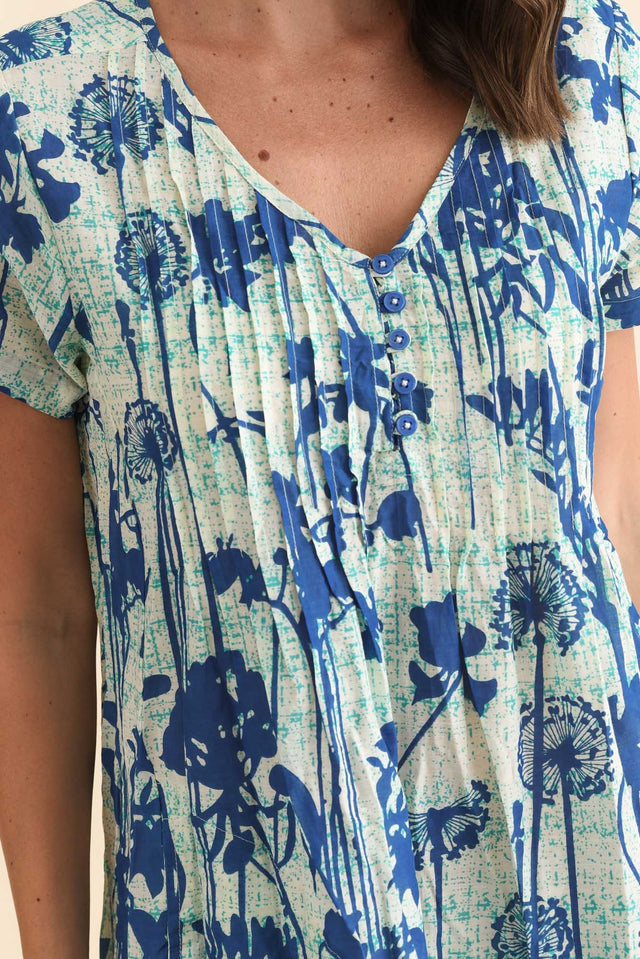 alt text|model:MJ image 5