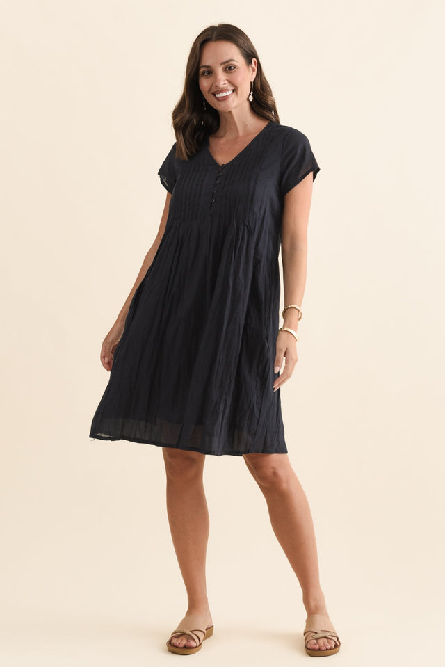 Sabina Navy Crinkle Cotton Dress,Brunette model,alt text|model:MJ image 5